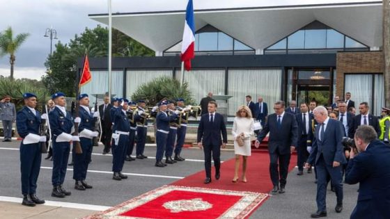 بعد زيارته الرسمية… الرئيس الفرنسي وزوجته يغادران المغرب